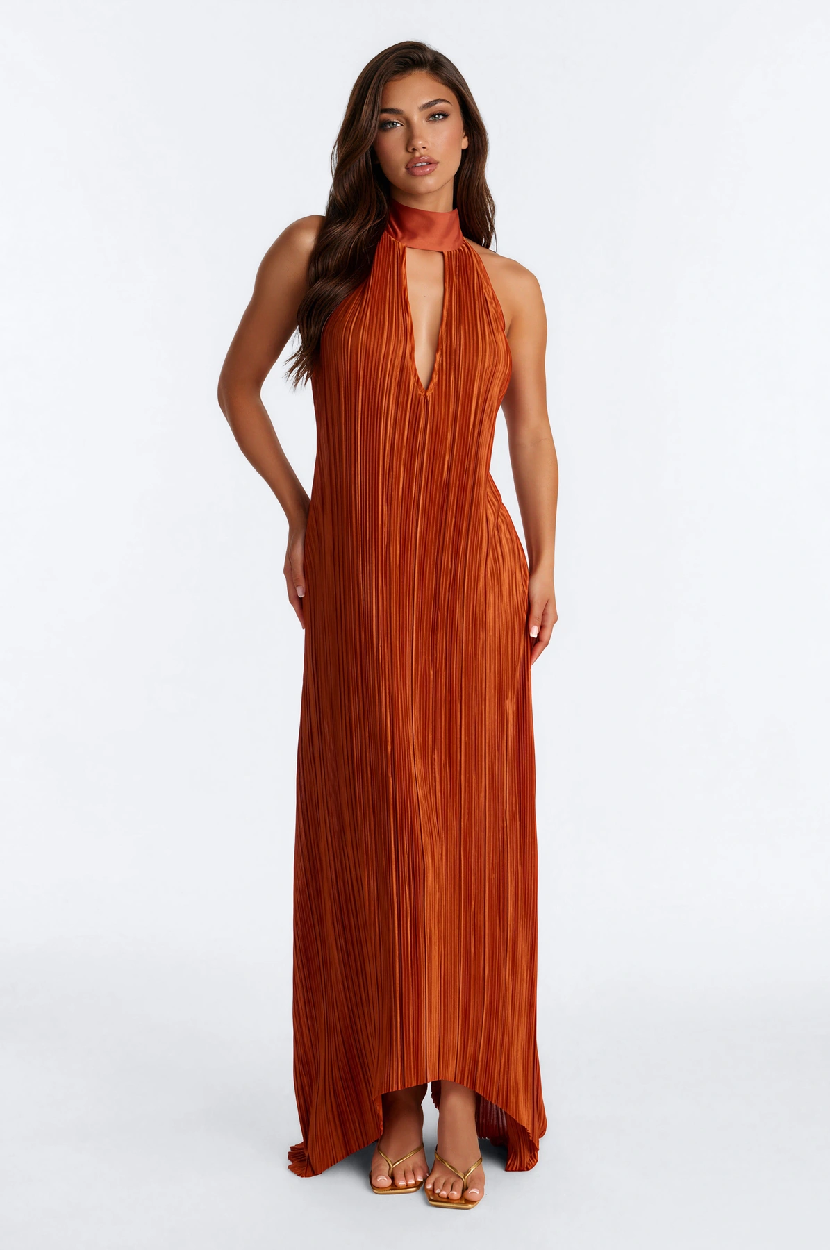 Can't Reach Me Plisse Maxi Dress - Rust — Ferrugem