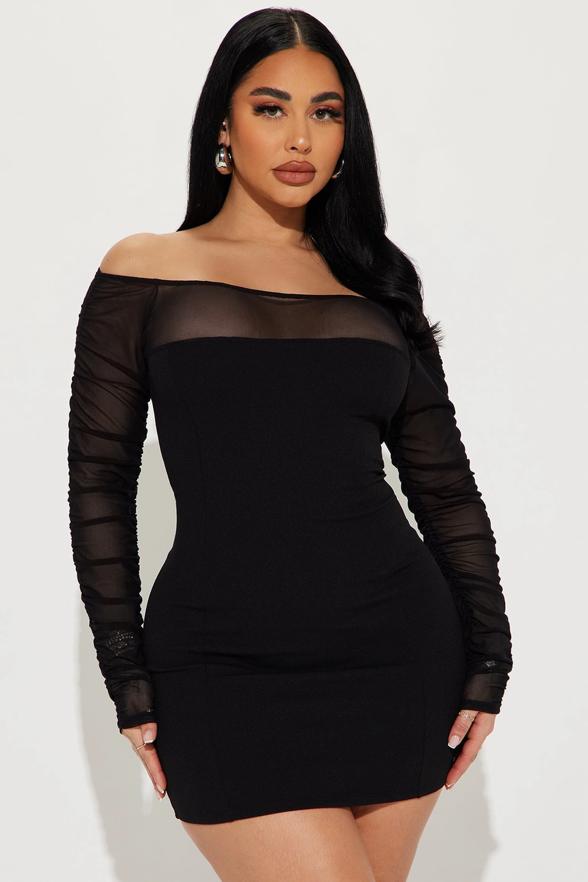 Alice Crepe Mini Dress - Black — Preto