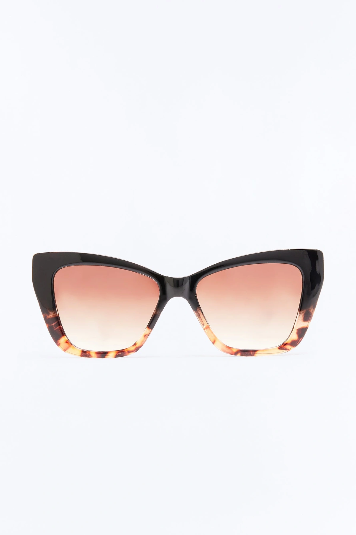 Take The Edge Off Sunglasses - Tortoise/Black — Tortoise/Preto