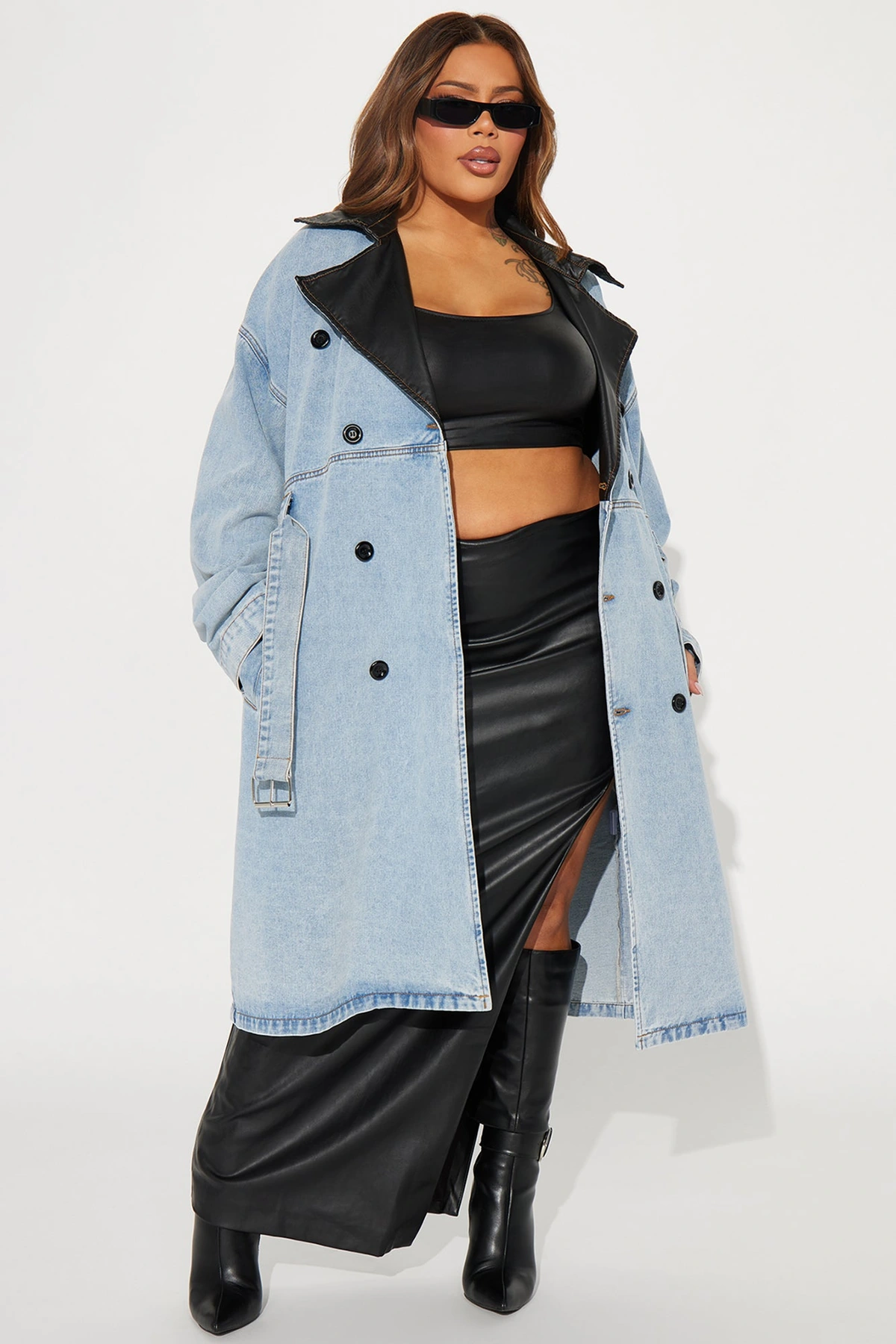 Downtown Living Trench Coat - Light Wash — Ganga de lavagem clara