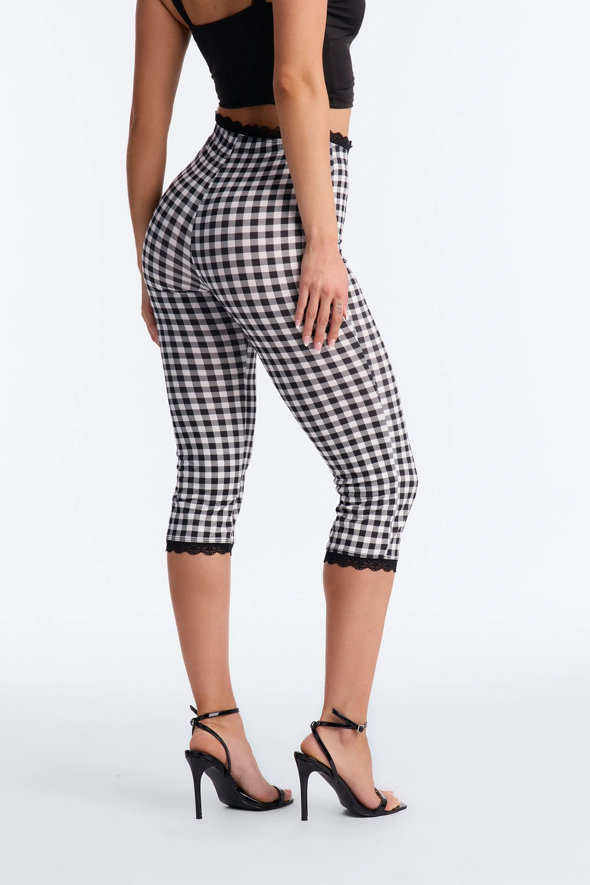 Florentina Lace Trim Capri Legging - Black/combo — Preto/combinação