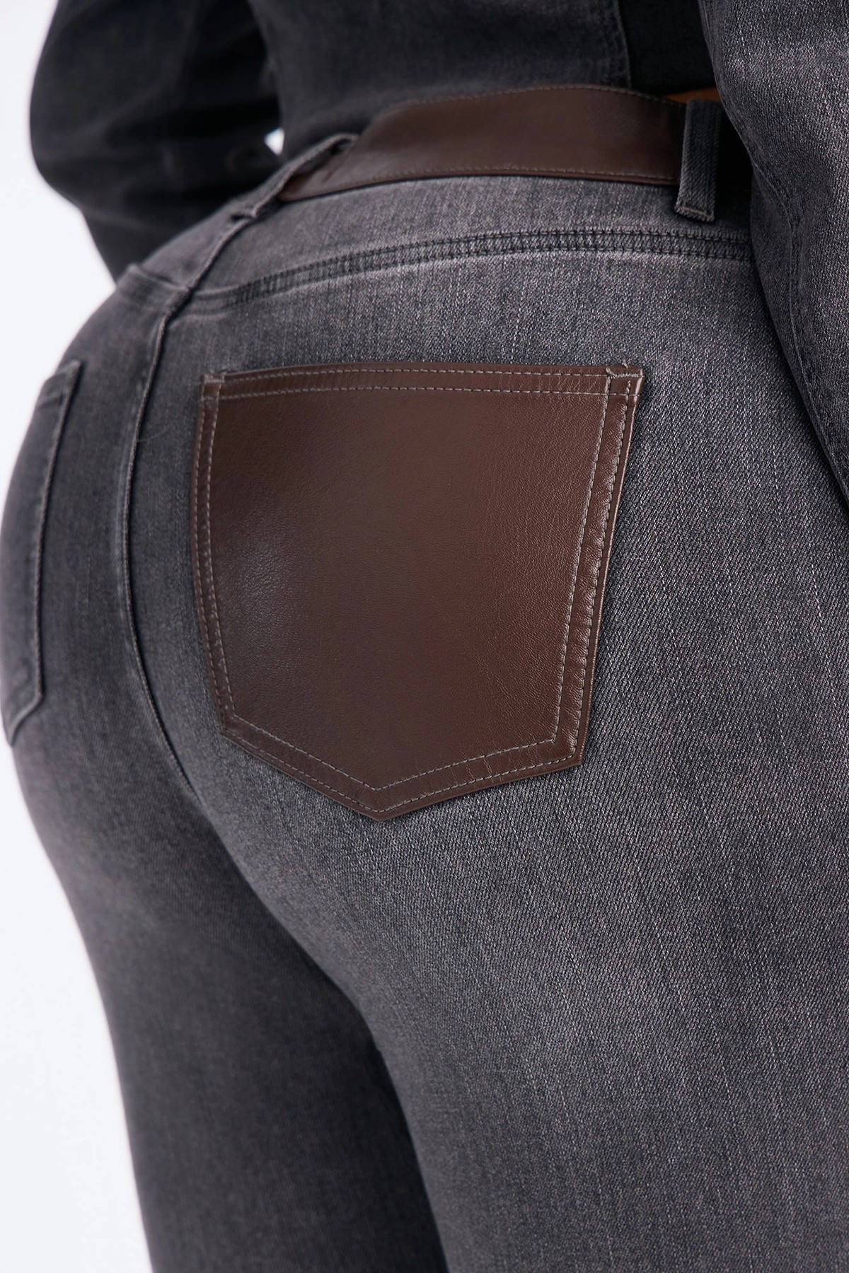 Power Stance High Rise Skinny Jeans - Grey — Cinzento