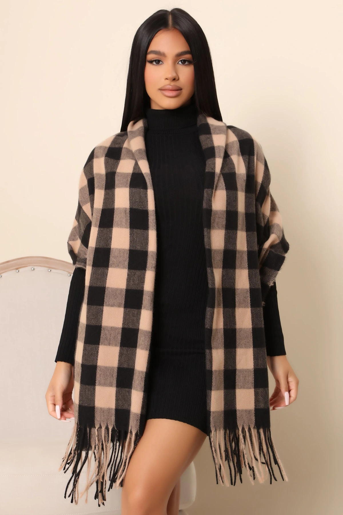 Caught Off Guard Plaid Scarf - Brown — Castanho