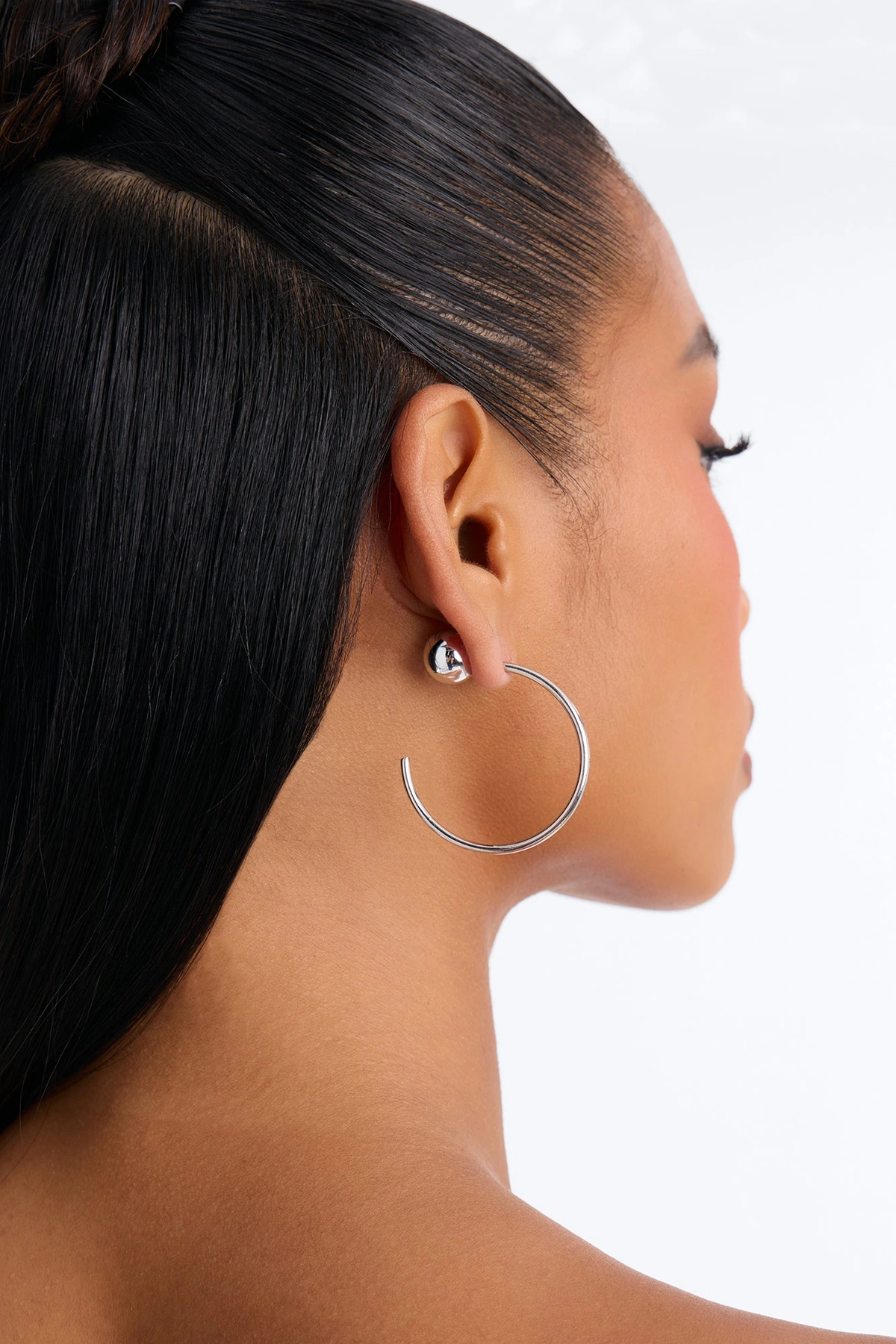 Minimal Effort Hoop Earrings - Silver — Prateado