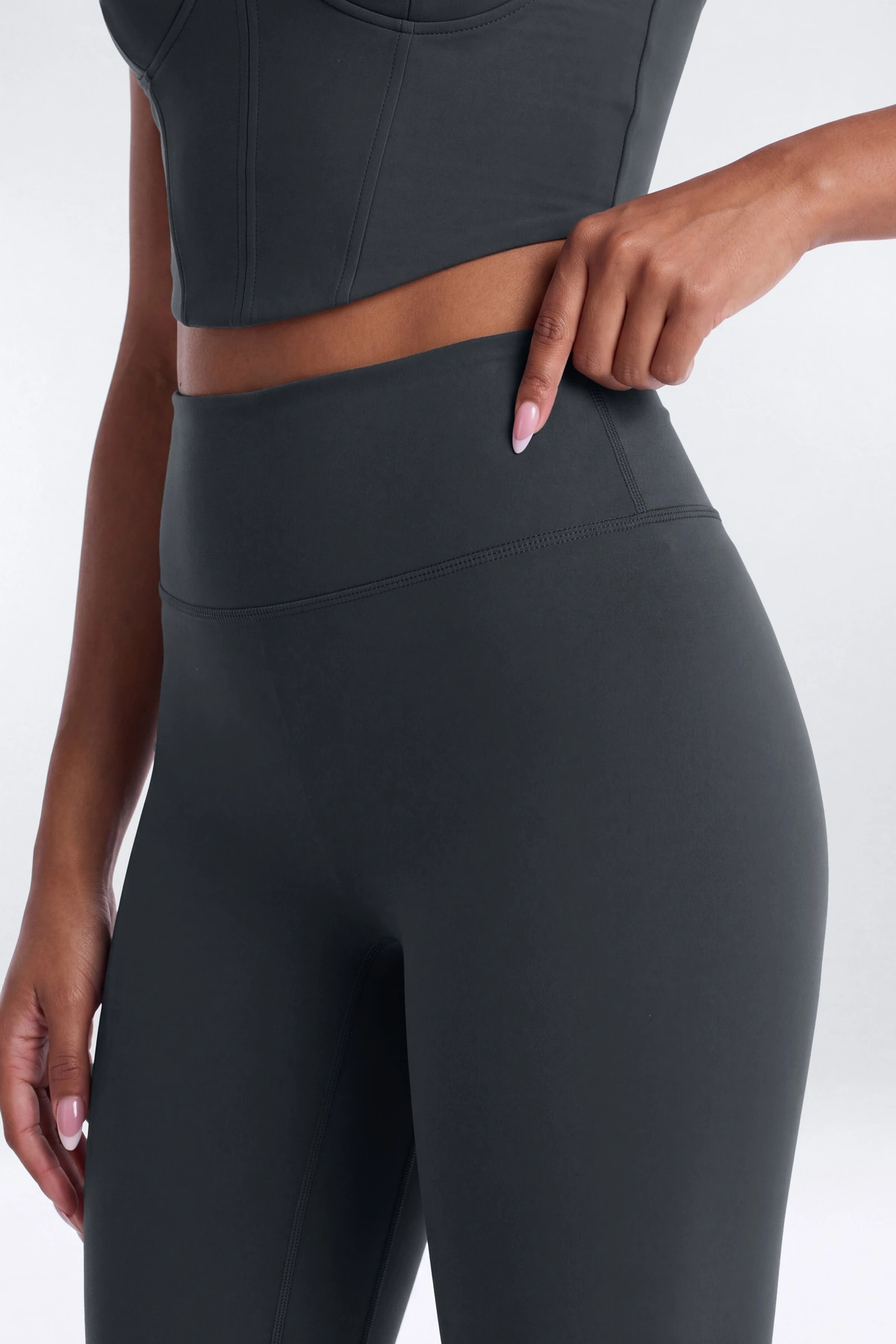 CloudForm™ 25″ High Rise Legging - Carbon — Carbon