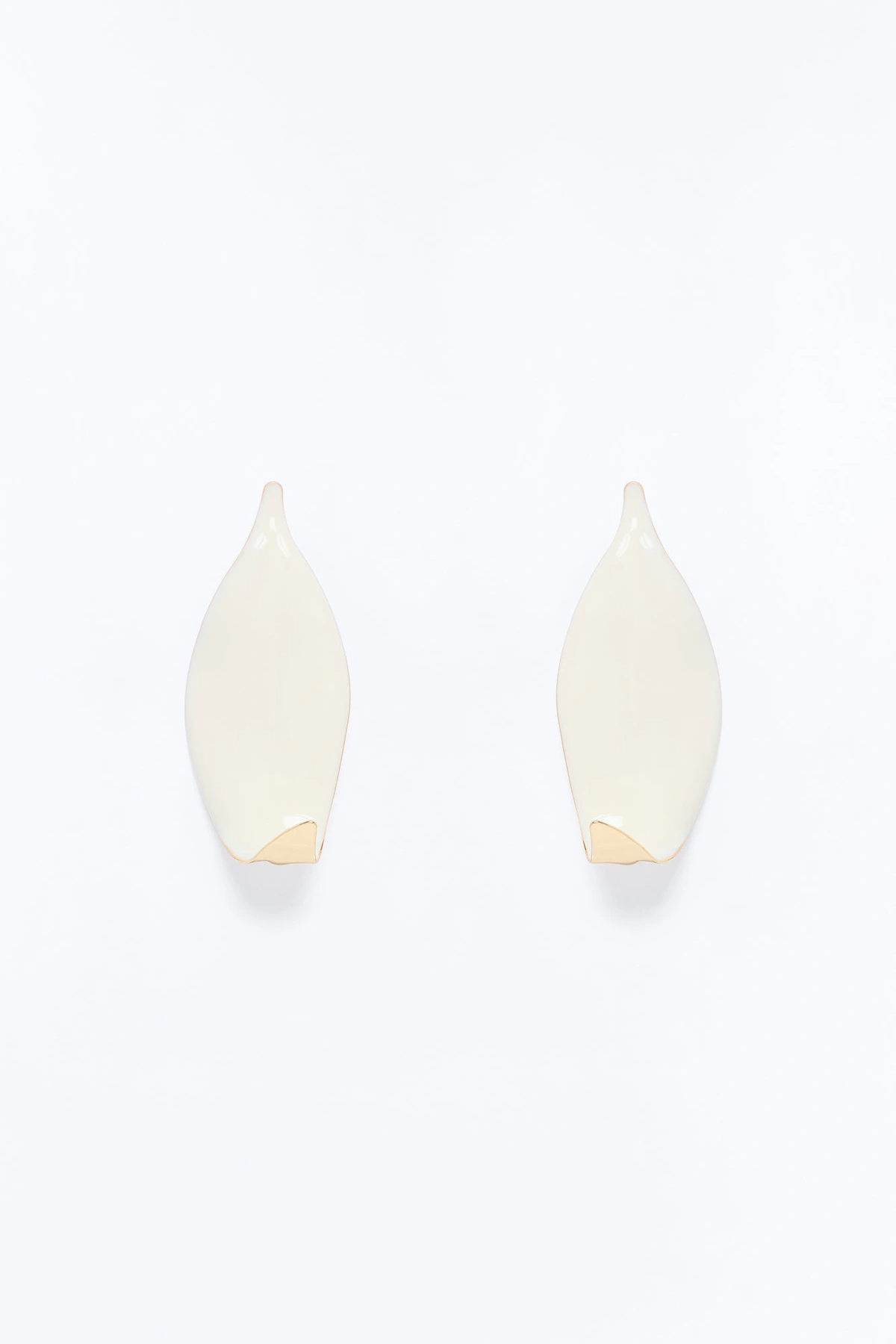 Sage Haven Drop Earrings - Ivory — Marfim