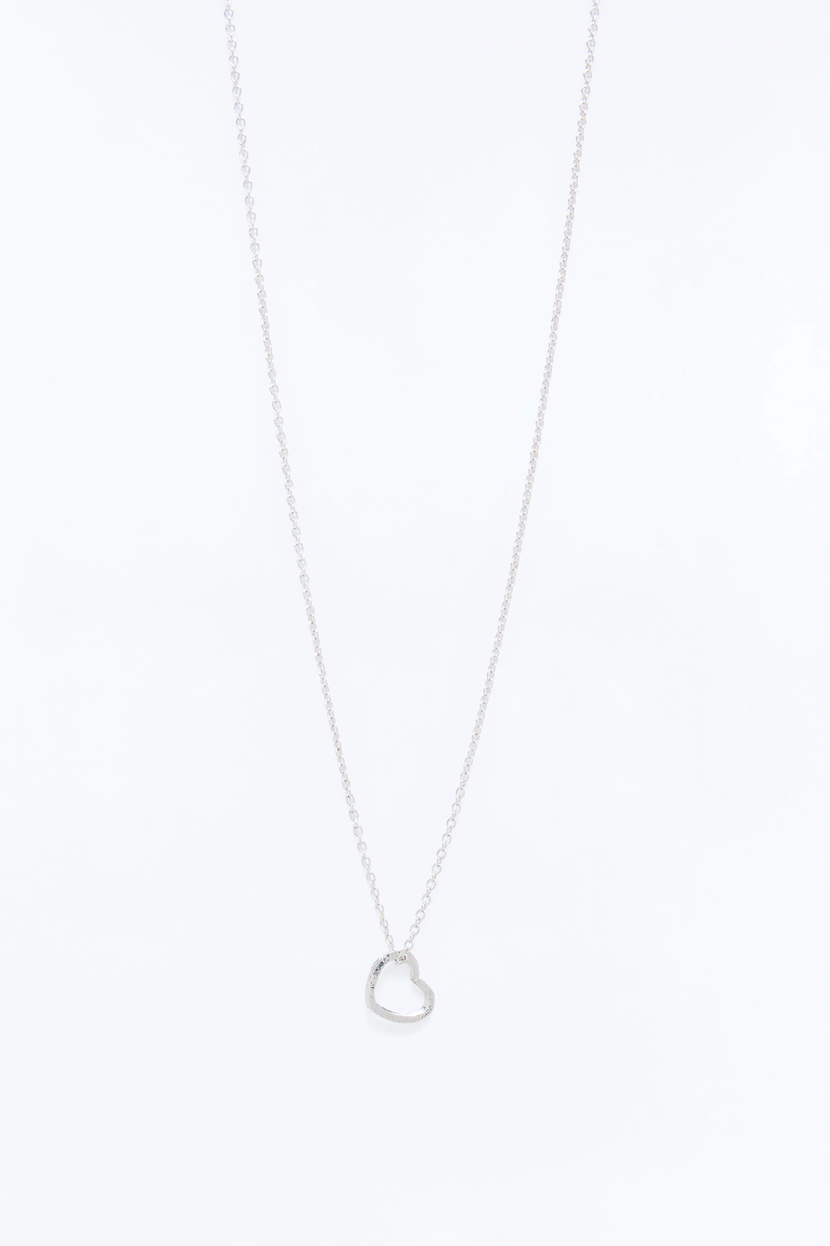 Simple Heart Necklace - Silver — Prateado