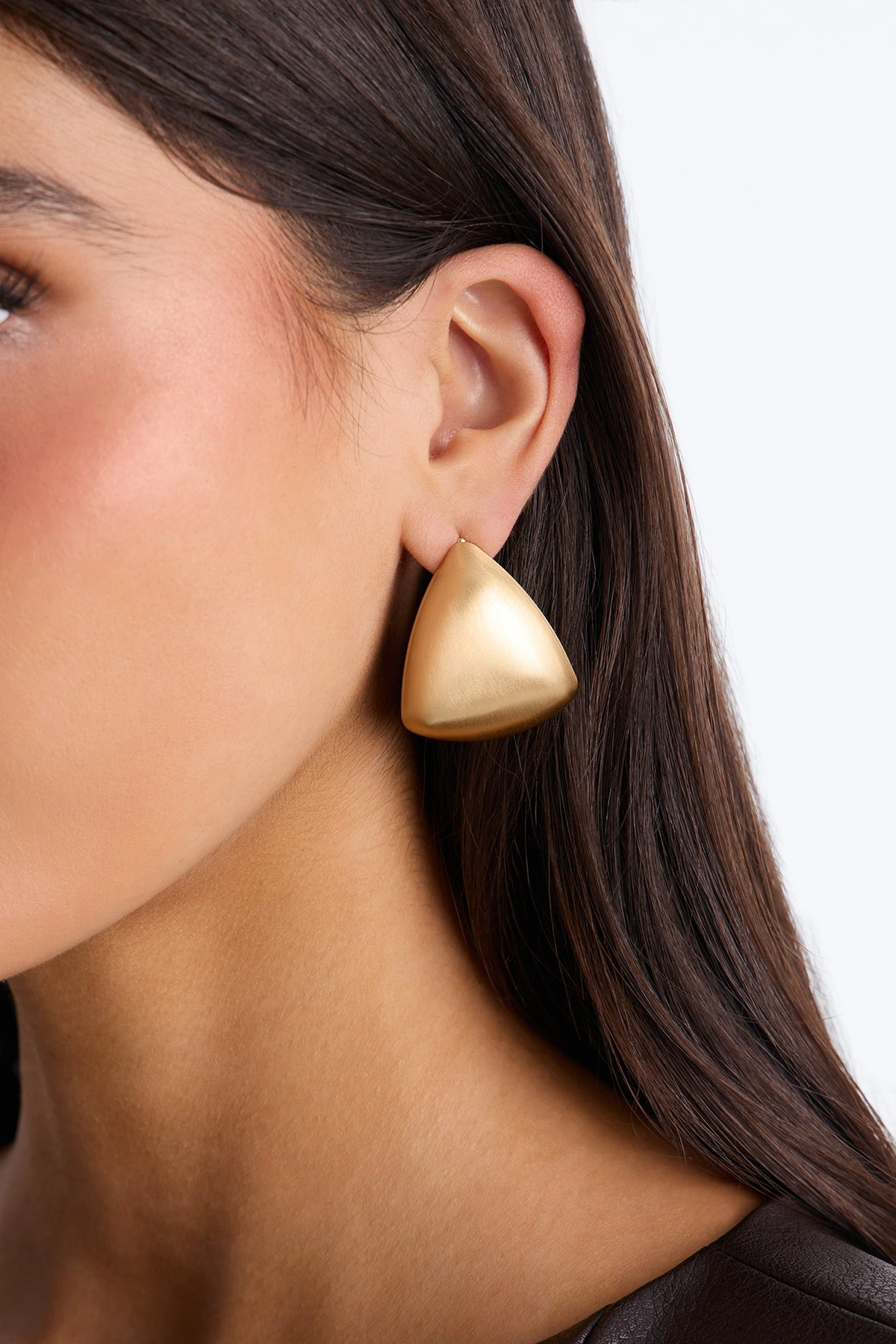 Elevated Chic Stud Earrings - Antique Gold — Antique Dourado