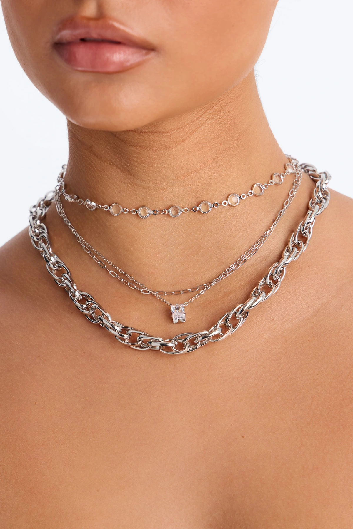 Heads Up Rhinestones Layered Necklace - Silver — Prateado