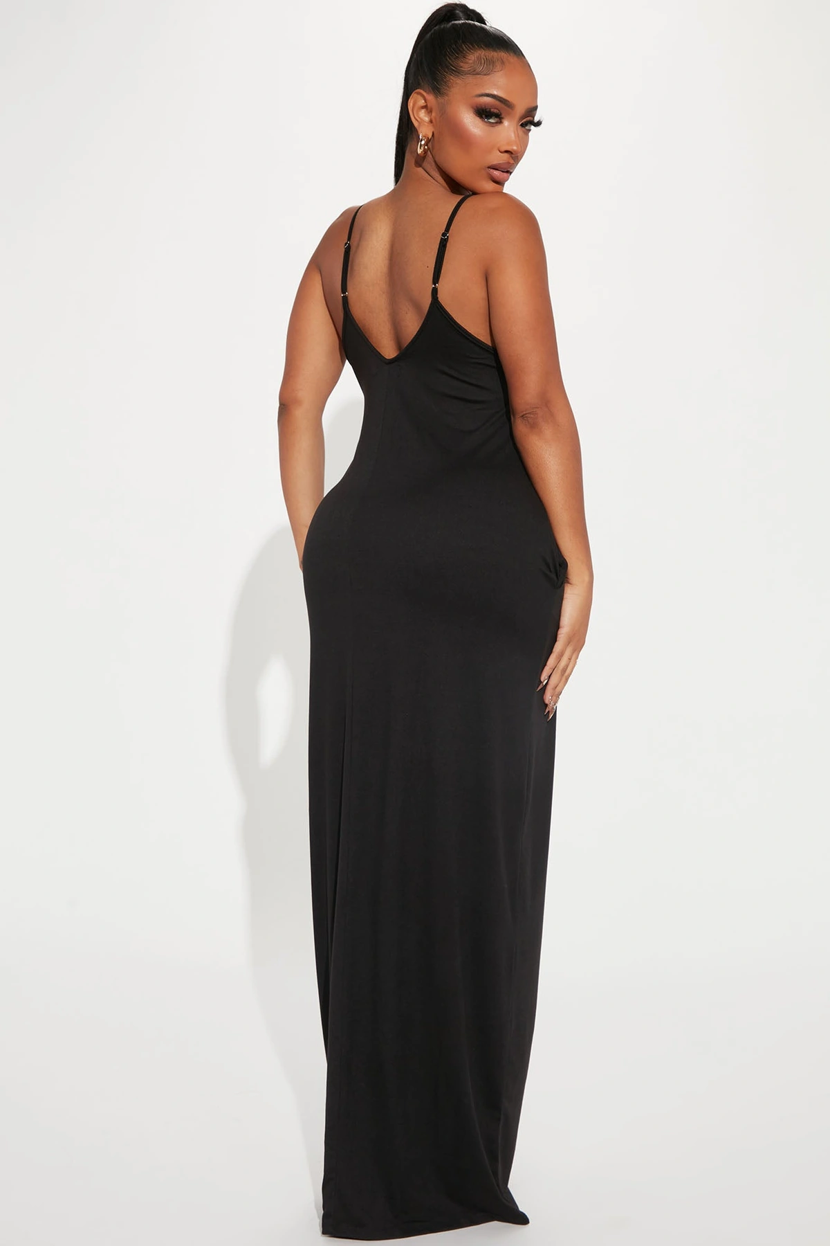 Simple Saturday Maxi Dress - Black — Preto