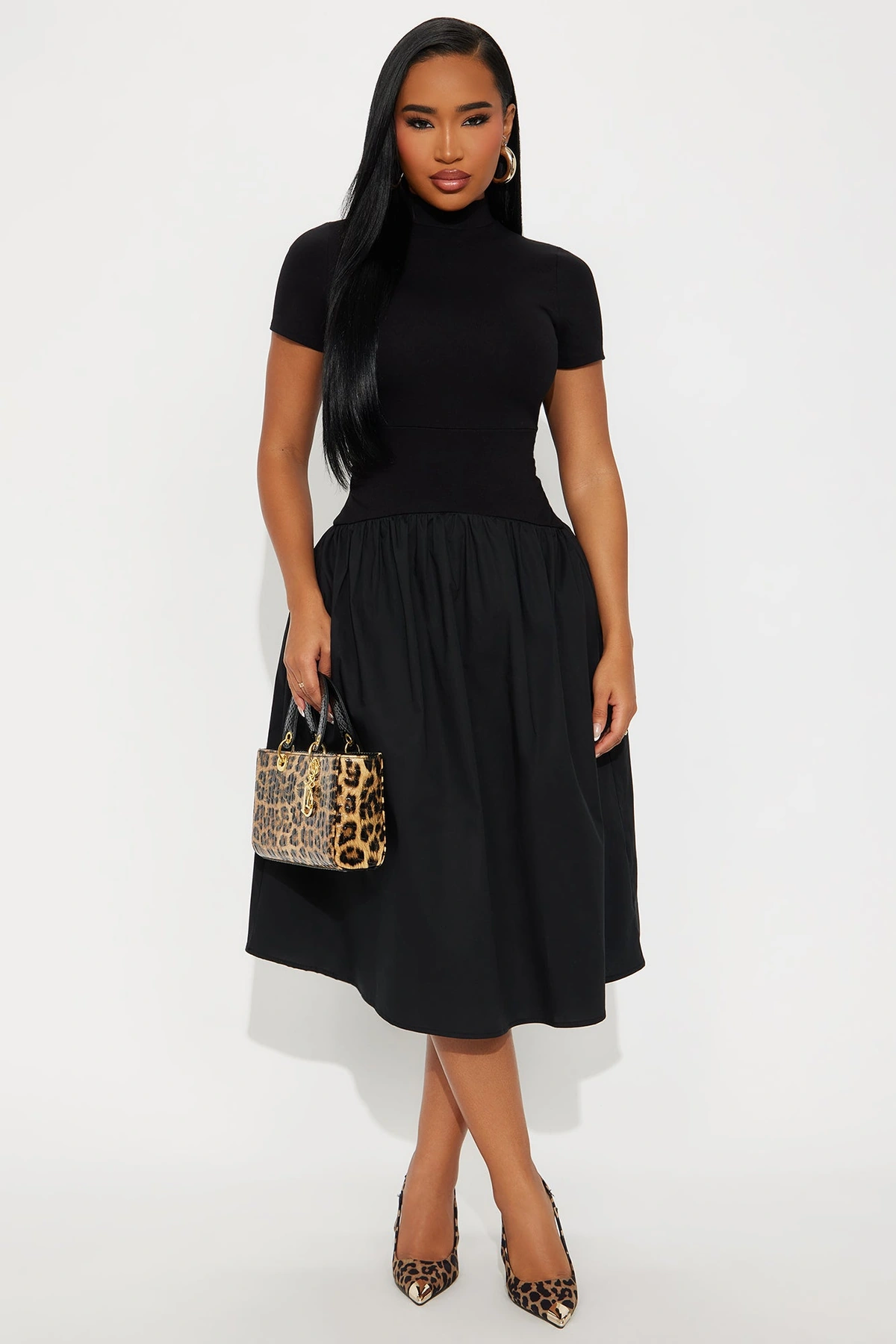 Kennedy Short Sleeve Drop Waist Midi Dress - Black — Preto