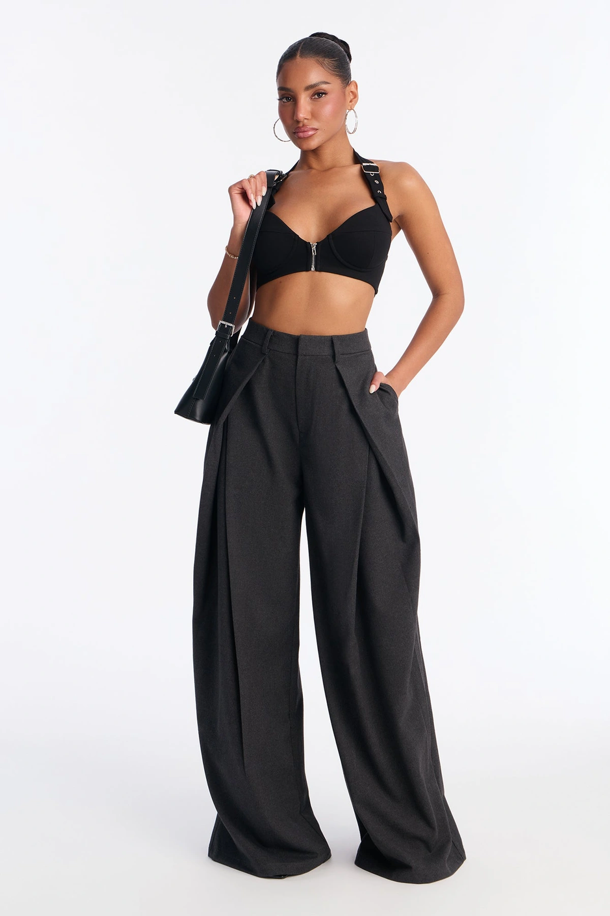 Executive Realness Pleated Wide Leg Trouser 33″ - Charcoal — Cinzento-escuro