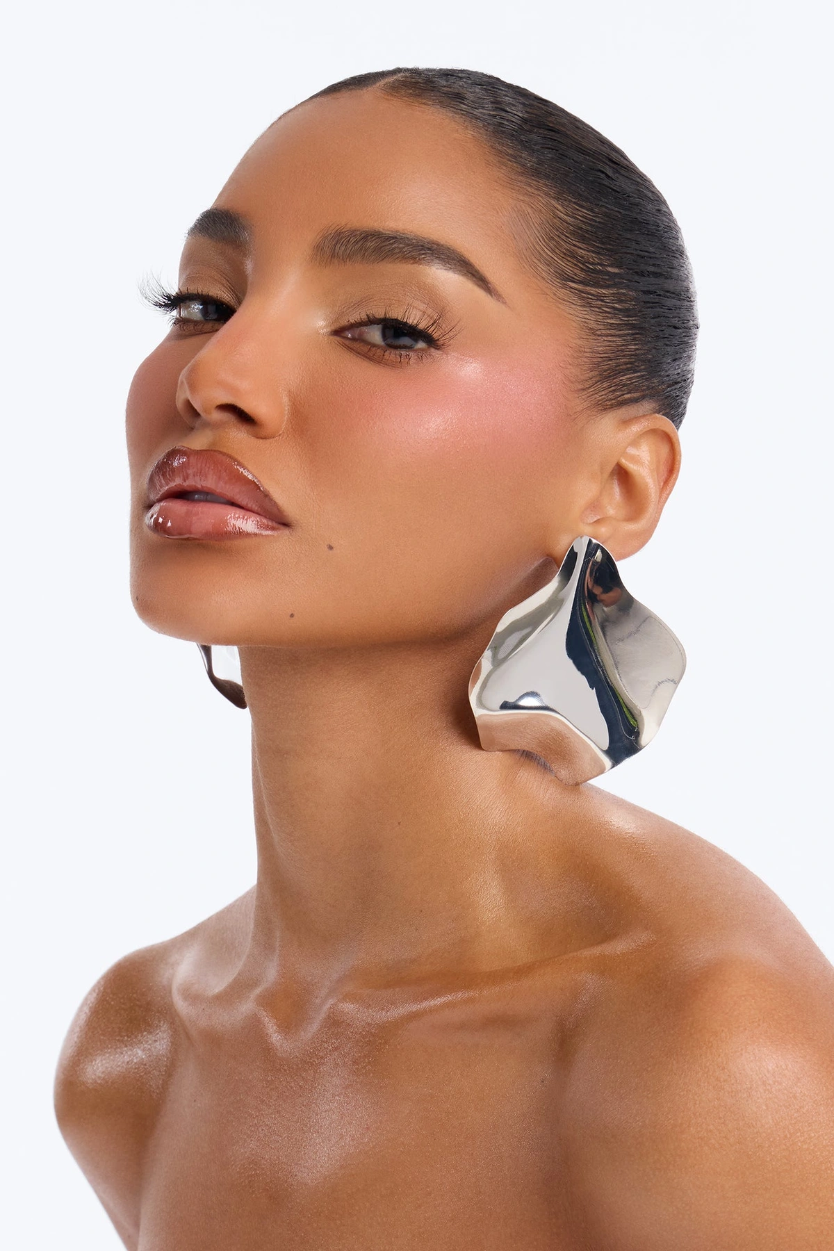 Golden Foil Flakes Earrings - Silver — Prateado