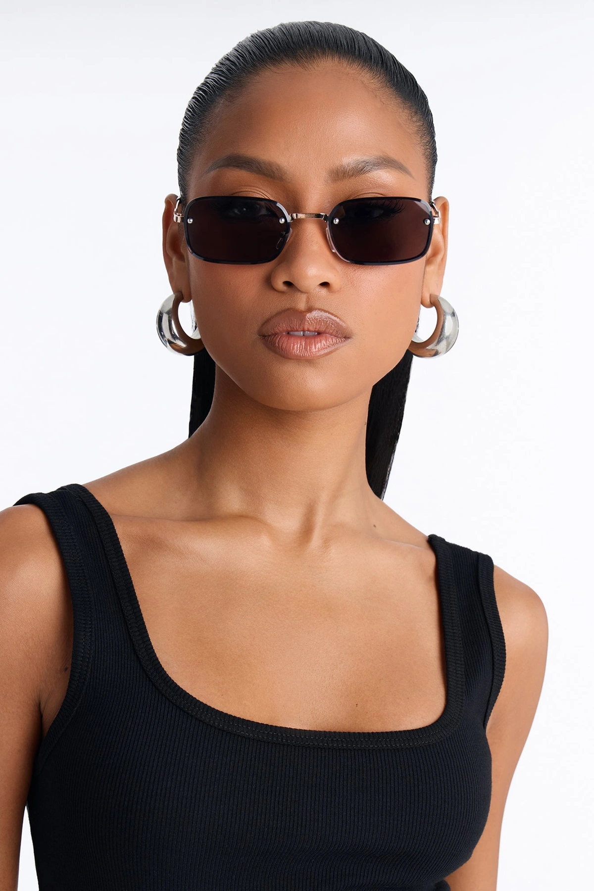 Cafe Lunch Date Sunglasses - Black — Preto