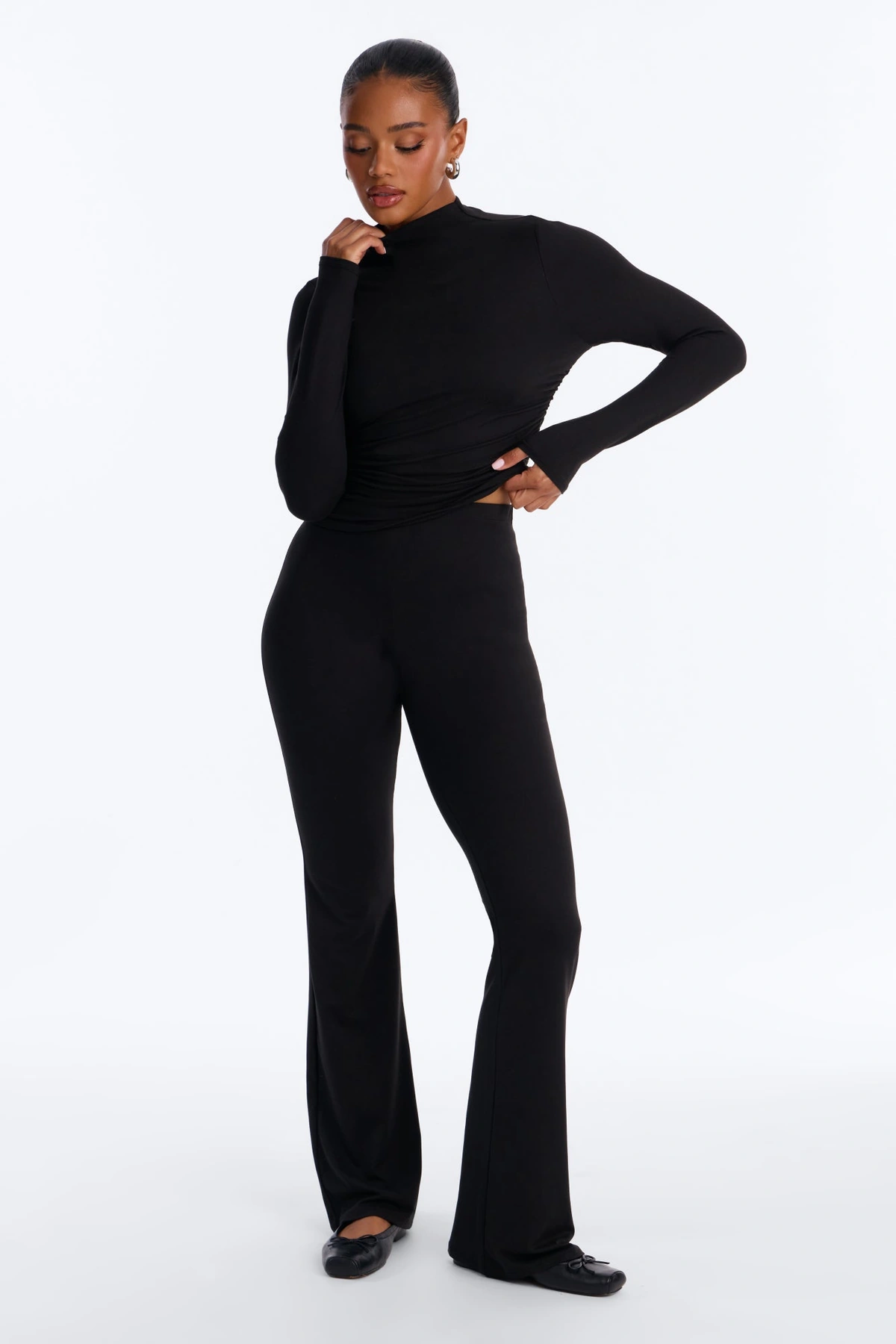 Lielle Mock Neck Pant Set - Black — Preto