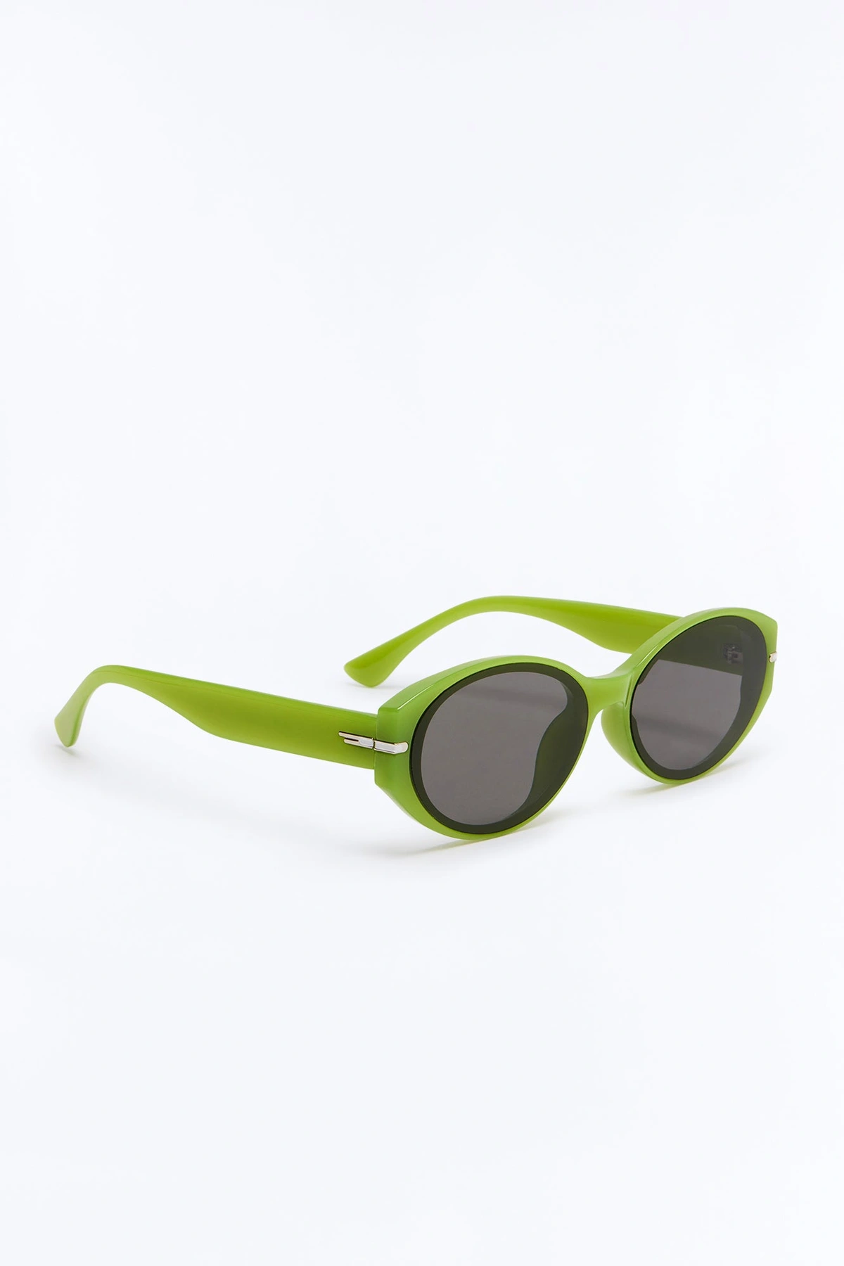 Just Walk Away Sunglasses - Green — Verde