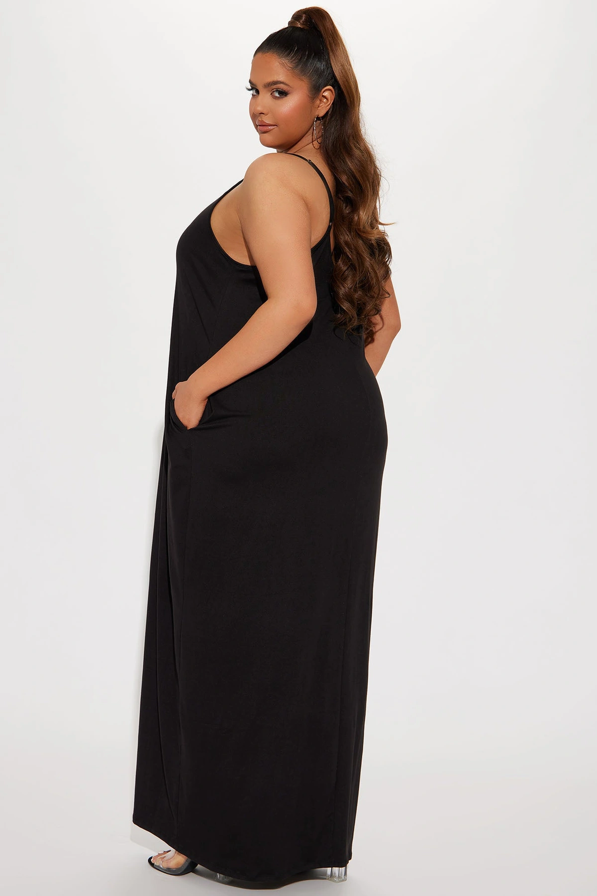 Simple Saturday Maxi Dress - Black — Preto
