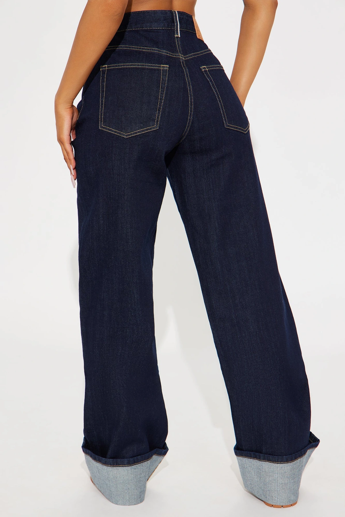 Tall Premium Cuffed Straight Leg Jeans - Dark Wash — Ganga de lavagem escura
