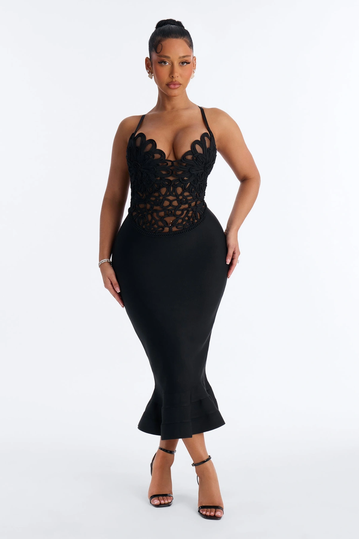 Monique Bandage Mermaid Midi Dress - Black — Preto
