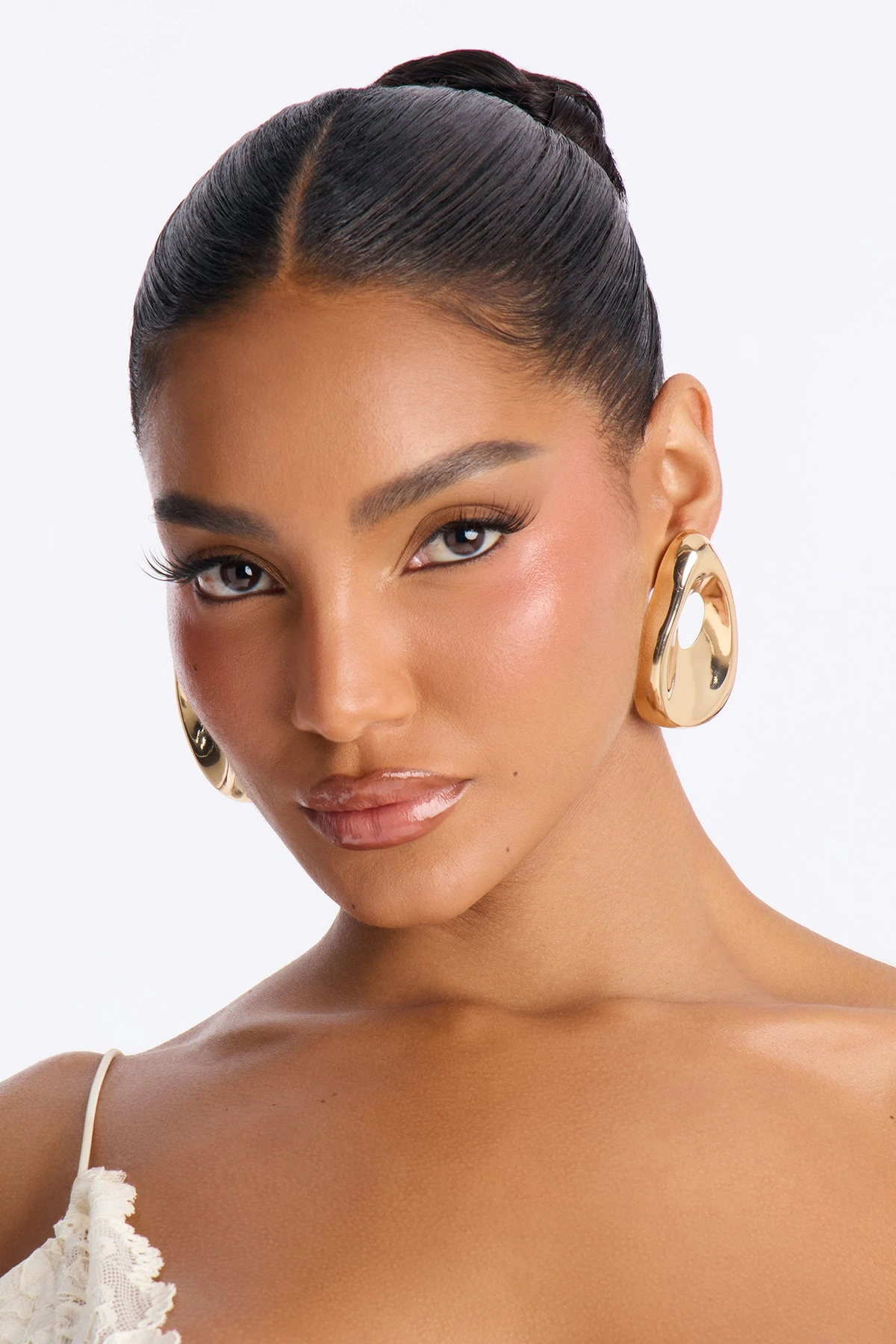 True Vision Drop Earrings - Gold — Dourado